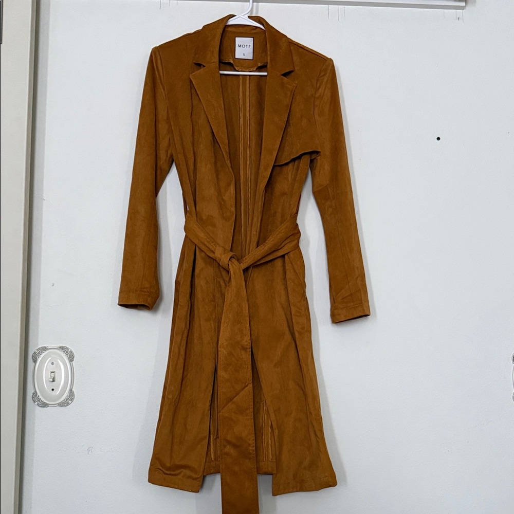 MOTF Tan Belted faux suede trench style coat, small, nwt